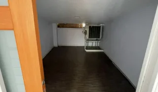  Local commercial de 186 m² à Saint-Jacques-de-la-Lande