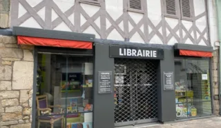  IMMEUBLE MIXTE LOCAL COMMERCIAL PONTIVY
