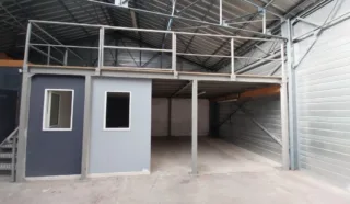  LOCAL D'ACTIVITES 248 M² LOCMINE