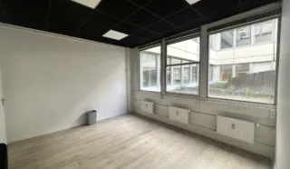  BUREAUX 76 m² RENNES