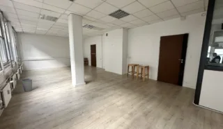  BUREAUX 76 m² RENNES
