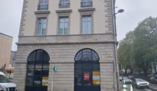  LOCAL COMMERCIAL ET / OU BUREAUX 114 m² QUIMPER