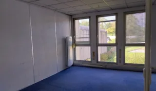  BUREAUX 461 m² QUIMPER