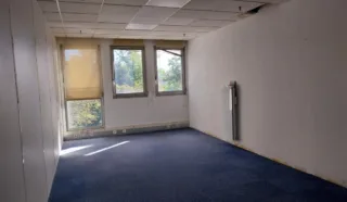  BUREAUX 461 m² QUIMPER