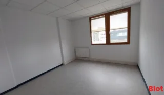  BUREAUX 258 M² NANTES