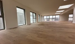  BUREAUX NEUFS 178 m² LORIENT LA BASE