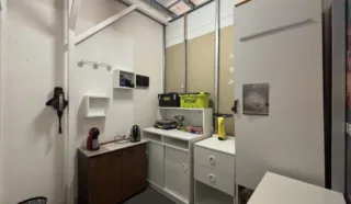  LOCAUX D'ACTIVITÉS 385 M² NANTES