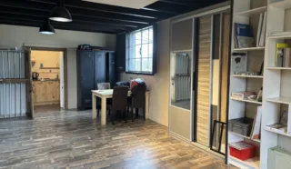  LOCAUX D'ACTIVITES 120 m² PONT-AVEN