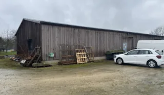  LOCAUX D'ACTIVITES 120 m² PONT-AVEN