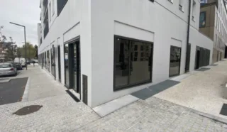 LOCAL COMMERCIAL LORIENT 152 m²