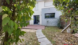 Maison 4 pièce(s)