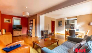Maison 4 pièce(s)