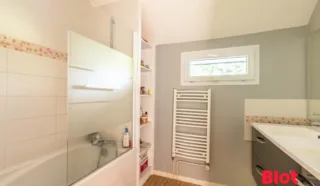 Maison 4 pièce(s)