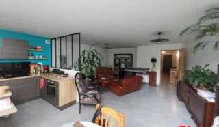 Maison 6 pièce(s)