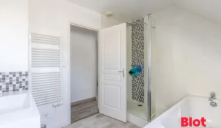 Maison 5 pièce(s)