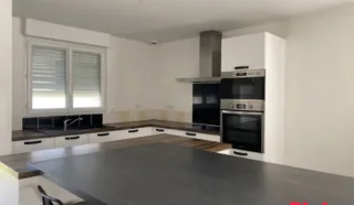 Maison 6 pièce(s)