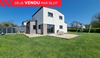 Maison 6 pièce(s)