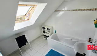 Maison 6 pièce(s)
