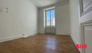 Appartement 4 pièce(s)