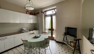 Maison 6 pièce(s)