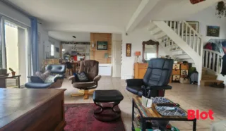Maison 5 pièce(s)