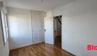 Maison 6 pièce(s)