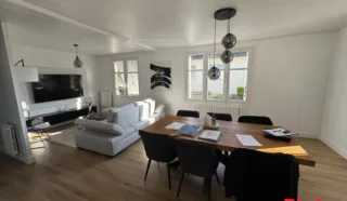 Maison 4 pièce(s)