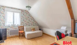 Maison 6 pièce(s)