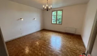 Maison 6 pièce(s)
