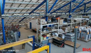  Local d'activités 800 m² LA TRINITE SURZUR / VANNES EST