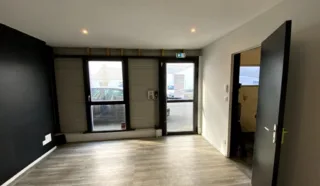  LOCAUX D'ACTIVITÉS 151 M² SAINT HERBLAIN
