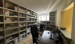  BUREAUX 120 M² REZE