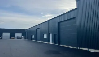  CELLULE D'ACTIVITÉS 150 m² LANVOLLON