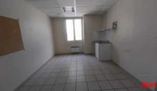  BUREAUX 225 M² NANTES