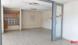  BUREAUX 225 M² NANTES