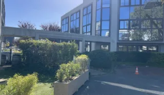  BUREAUX 330 M² BOUGUENAIS