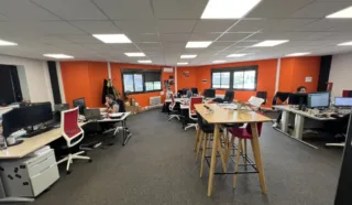 BUREAUX 330 M² BOUGUENAIS