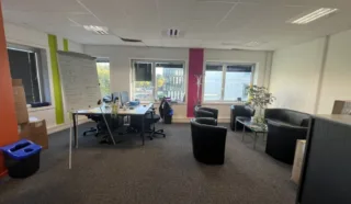  BUREAUX 2 334 M² NANTES