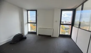  BUREAUX 300 m² RENNES
