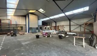  LOCAL D'ACTIVITES SAINT-GILLES 670 m²