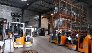  LOCAUX D'ACTIVITÉS 1 297 M² LES SORINIERES