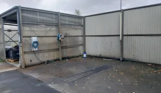  LOCAUX D'ACTIVITÉS 1 297 M² LES SORINIERES