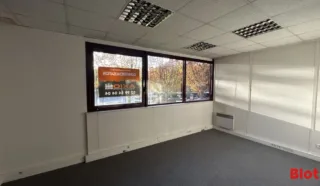 BUREAUX 112 m² RENNES
