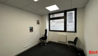  BUREAUX 151 m² RENNES