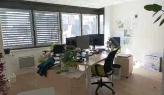  BUREAUX 67 M² NANTES