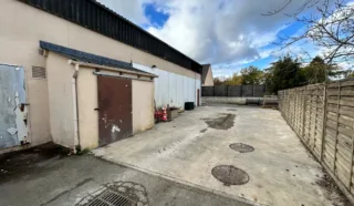  LCOAL D'ACTIVITES PACE 500 m²