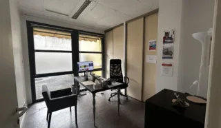  BUREAUX 155 M² REZE
