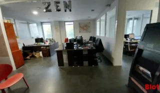  BUREAUX 111 M² NANTES