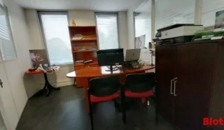  BUREAUX 111 M² NANTES