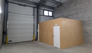  LOCAUX D'ACTIVITÉS 145 M² SAINT NAZAIRE